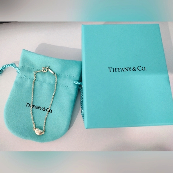 Tiffany & Co. Elsa Peretti Bean design Bracelet - Picture 2 of 6